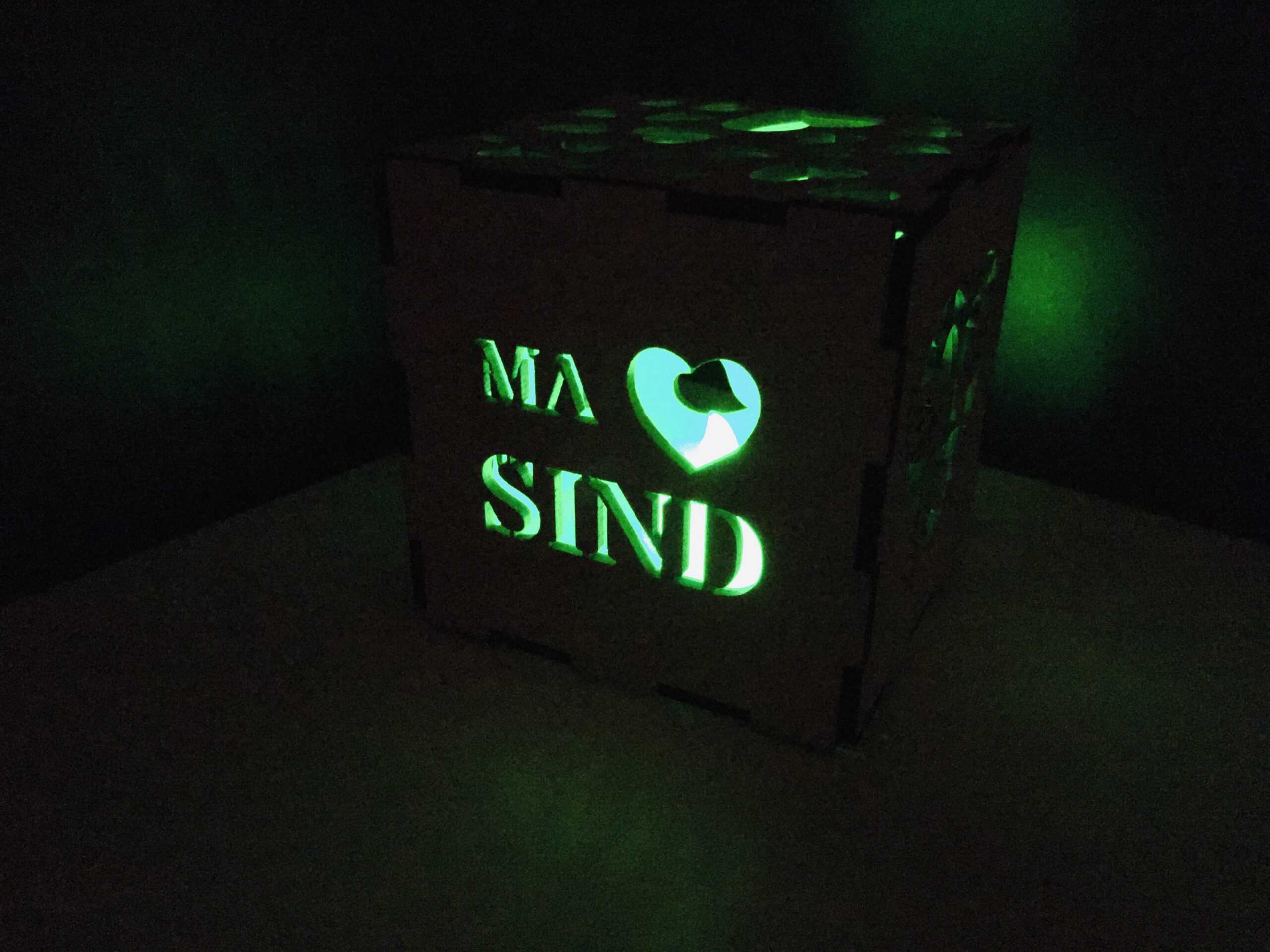 Valguskuubik südamed Led küünlaga - Image 16