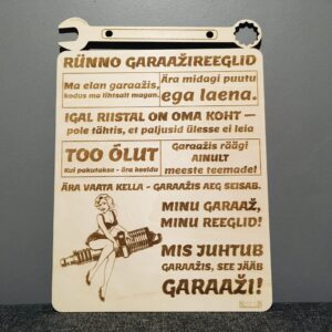 Tahvel reeglitega